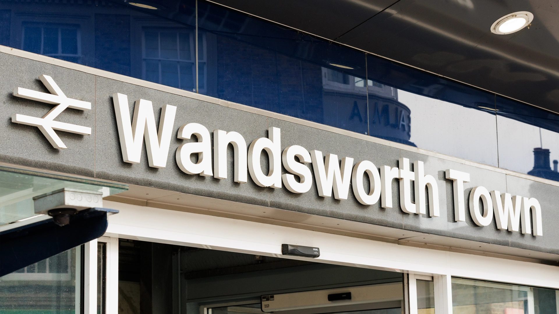 Wandsworth Town railway station